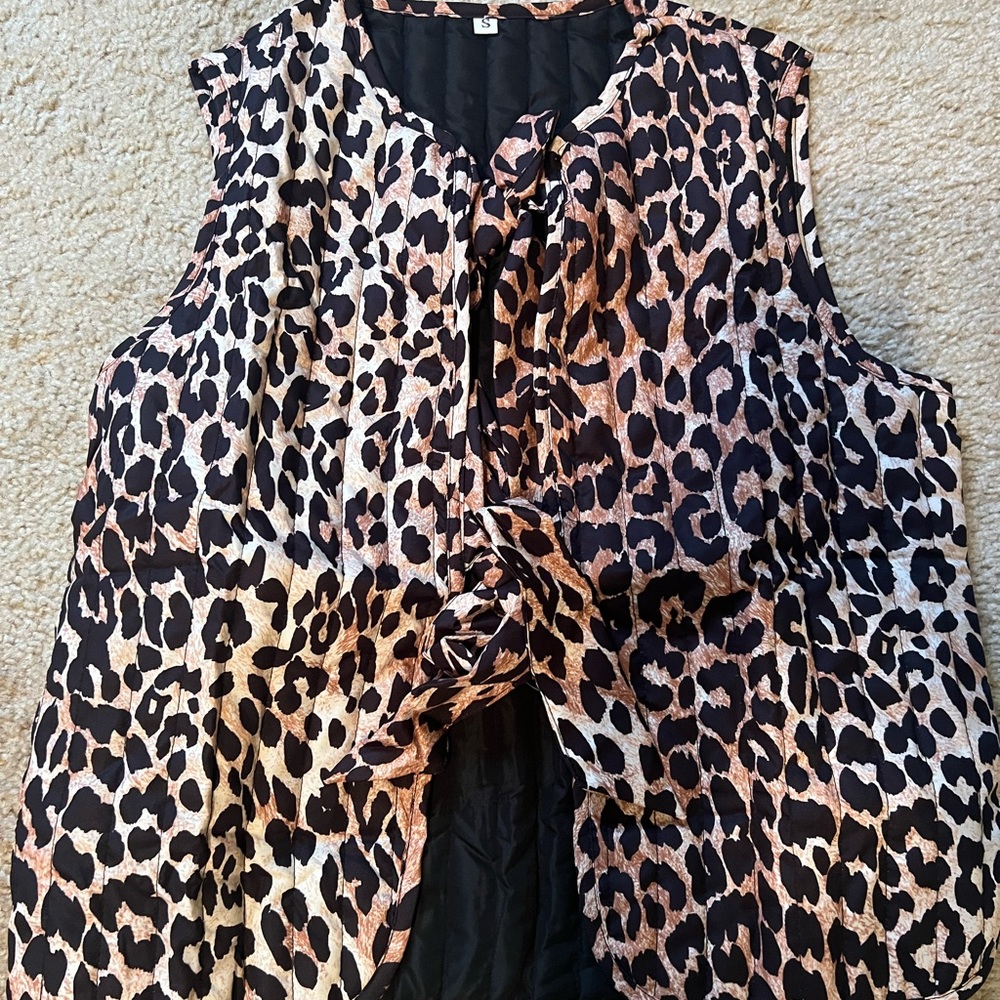 Leopard print tie top